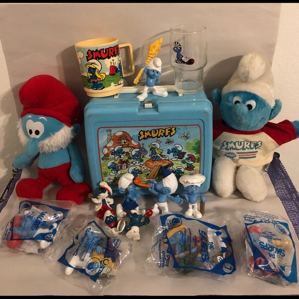 Old Smurf items.